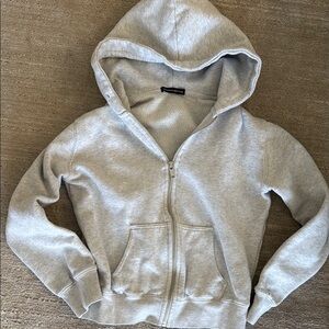 Brandy Melville sweatshirt
